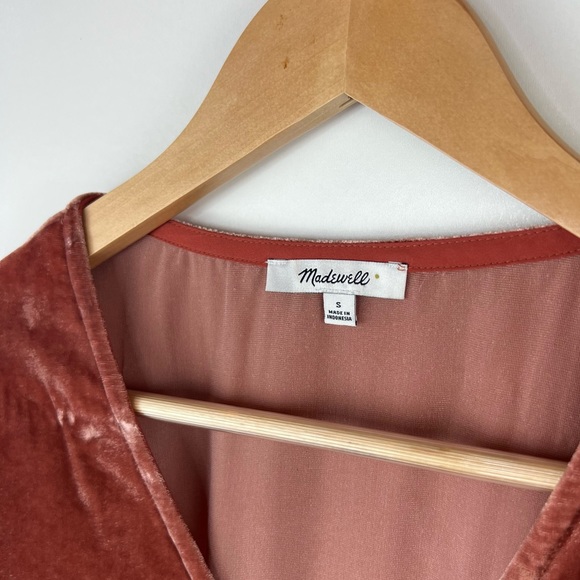 MADEWELL Velvet Tulip Sleeve Ruffle Blouse - Picture 3 of 7
